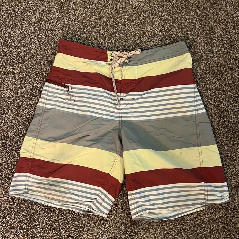 Men’s Patagonia Swim Trunks / Board shorts